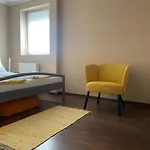 Rozse Apartman-tetoter * ブダエルシュ