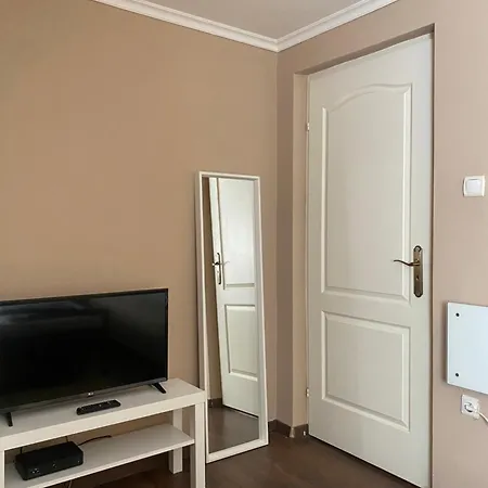 Rozse Apartman-tetoter Apartamento