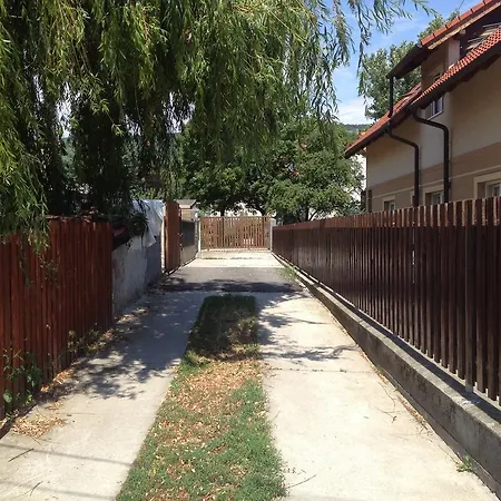 Rozsé Apartman Appartement